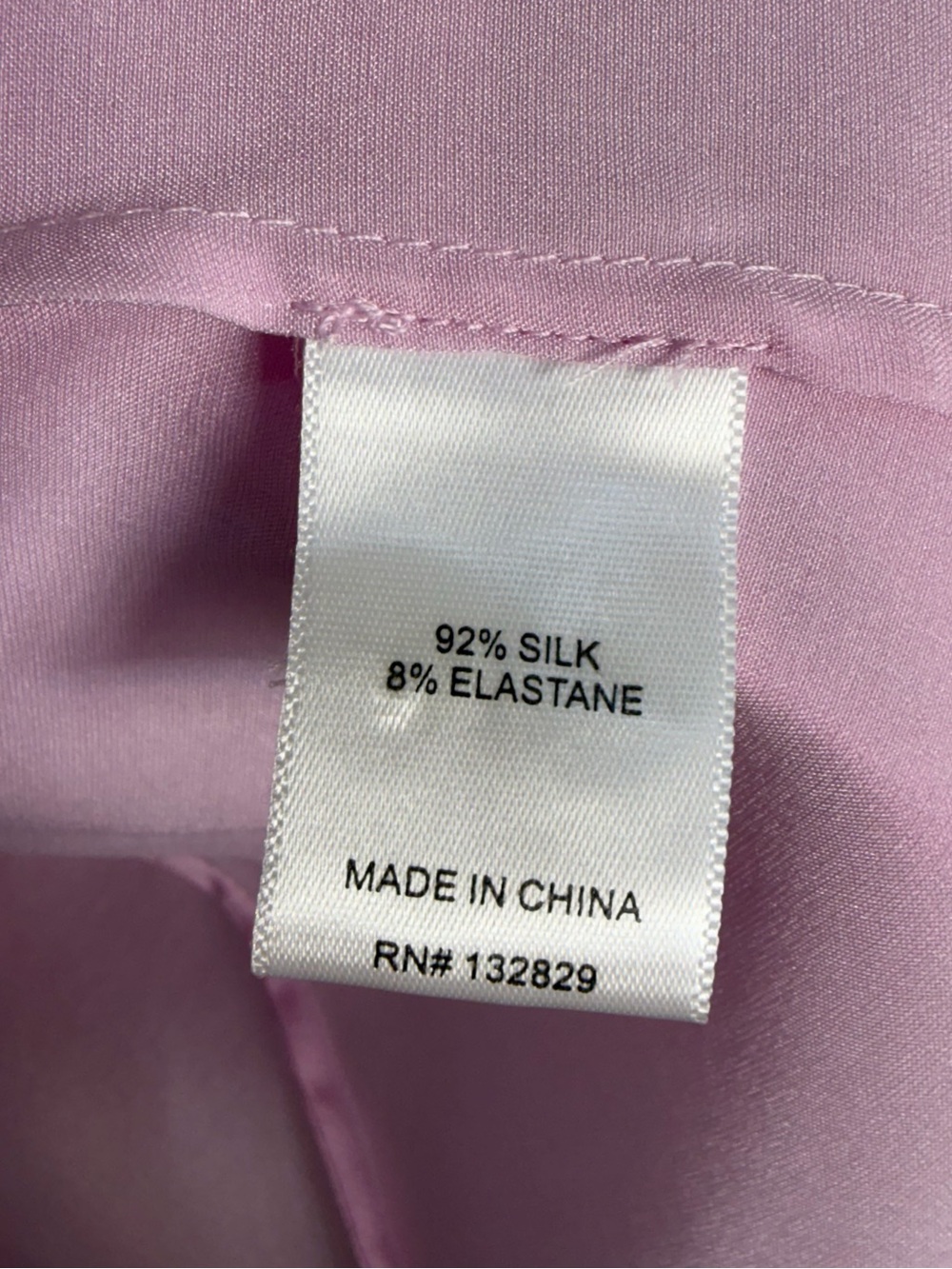 Helsa The Silk Charmeuse Button Down Shirt Womens Size Medium in Cherry Blossom - Picture 10 of 16